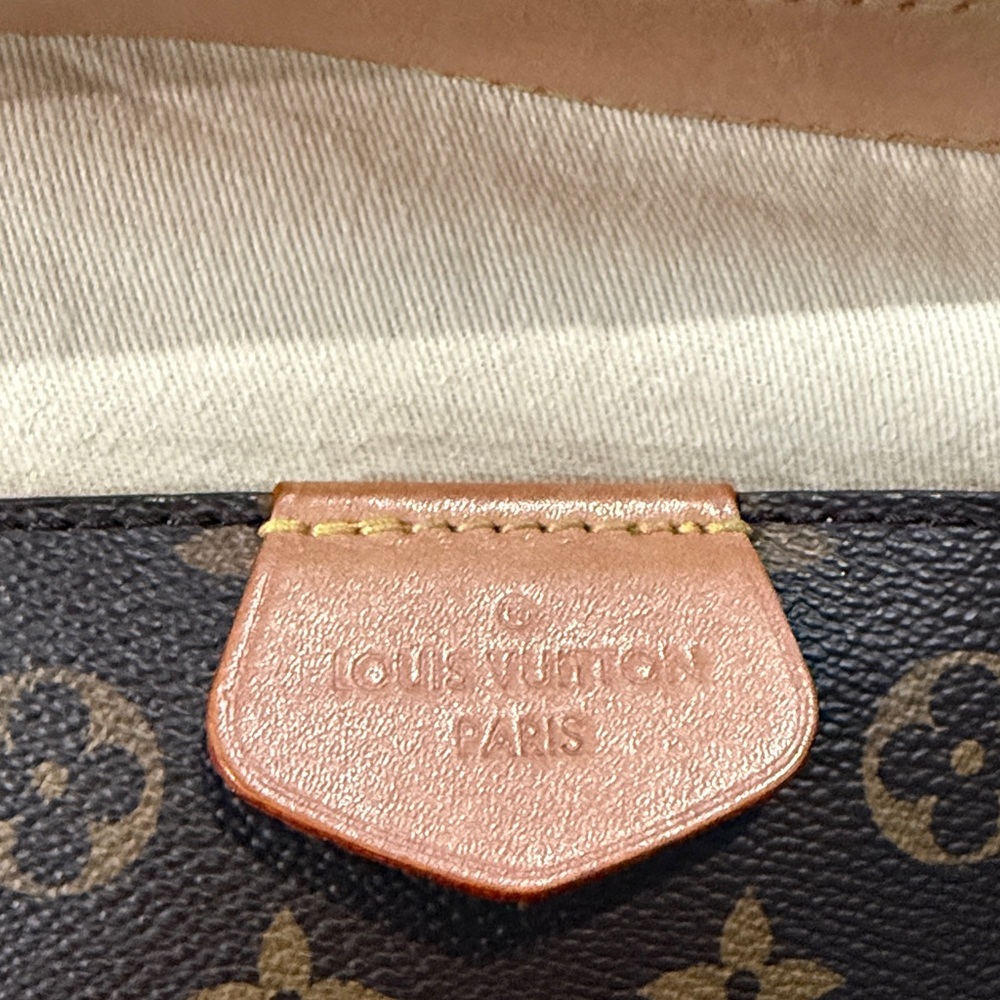 Louis Vuitton Graceful MM GREAT CONDITION!! - Picture 8 of 14